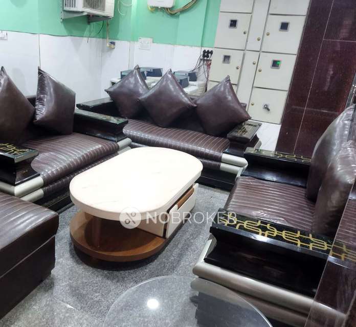 1 RK House for Rent  In Laxmi Nagar