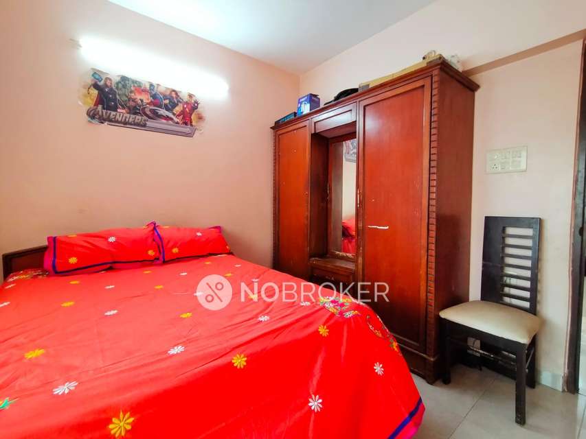 3 BHK Flat In Avarsekar Residency For Sale  In Dadar West