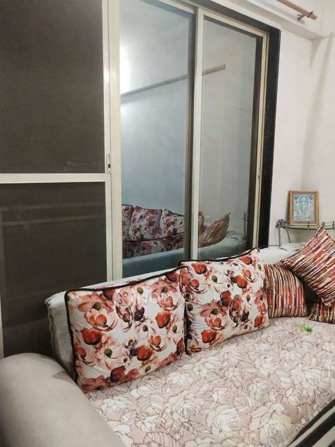 2 BHK Flat In Laxmi Baug Estate For Sale  In Dombivli East