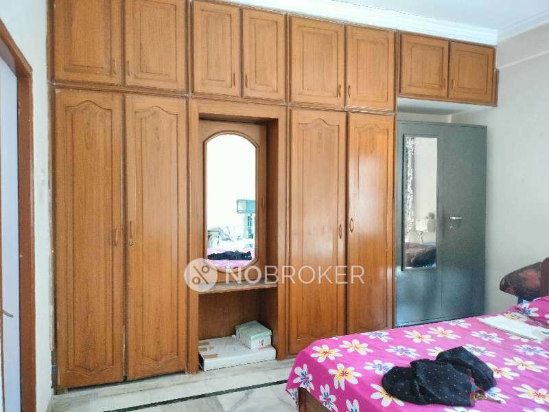 3 BHK Flat In Vamsi Krishna Apartments For Sale  In Ameerpet