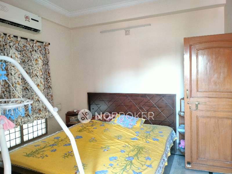 3 BHK Flat In Vamsi Krishna Apartments For Sale  In Ameerpet