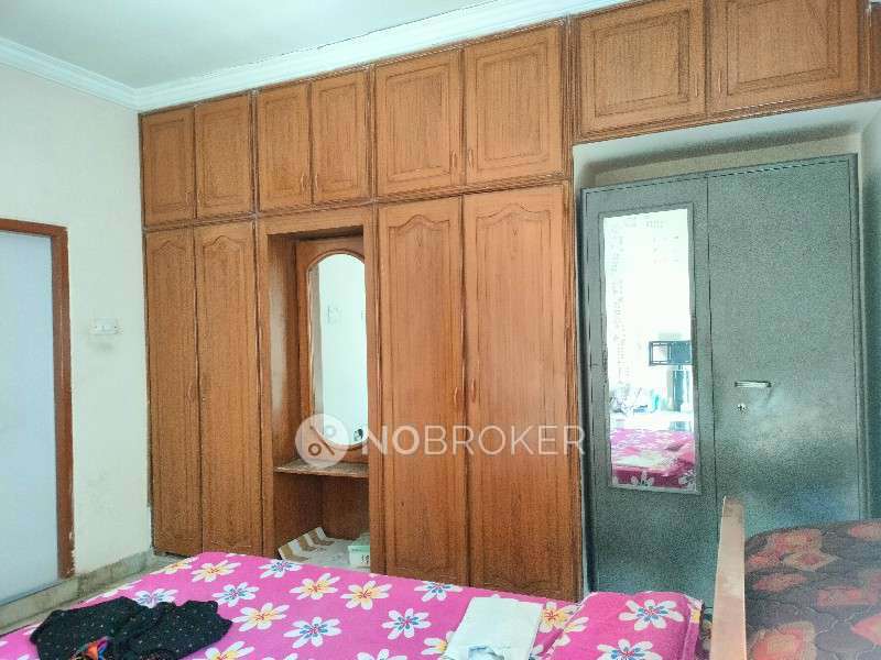 3 BHK Flat In Vamsi Krishna Apartments For Sale  In Ameerpet