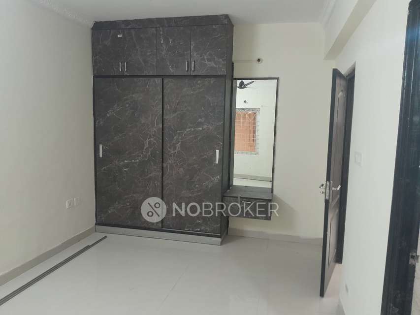 2 BHK Flat In Aditya Imperial Heights For Sale  In Hafeezpet