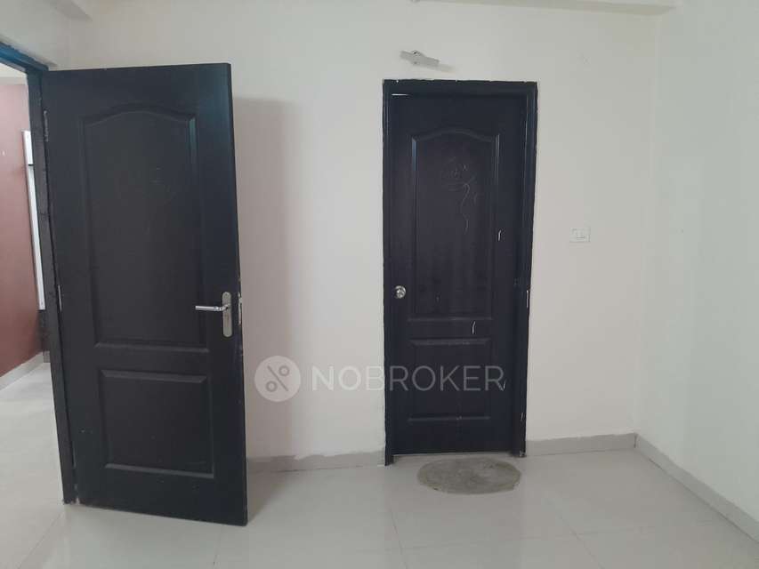 2 BHK Flat In Aditya Imperial Heights For Sale  In Hafeezpet