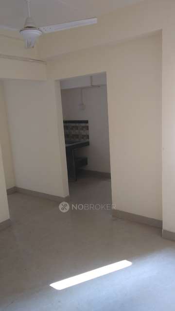 1 BHK Flat In Mhada Building for Rent  In Wadala