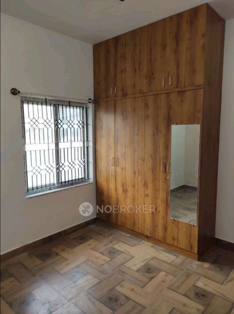 2 BHK Flat In Gopalakrupa for Rent  In 1002, 26th Cross Road