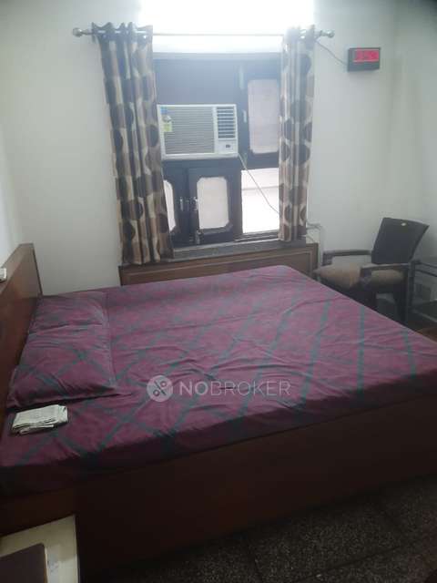 2 BHK Flat In Standalone Building  for Rent  In Lajpat Nagar