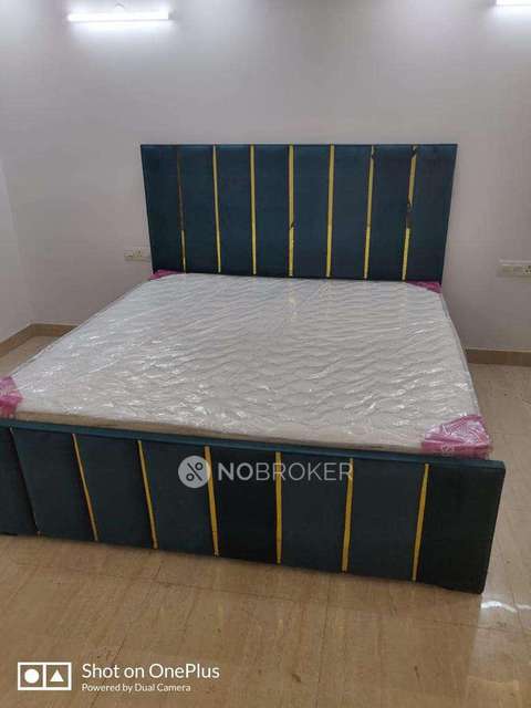 1 BHK Flat For Sale  In Sainik Farm