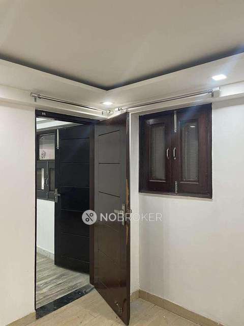 1 BHK Flat For Sale  In Sainik Farm