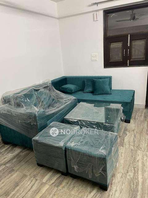 1 BHK Flat For Sale  In Sainik Farm