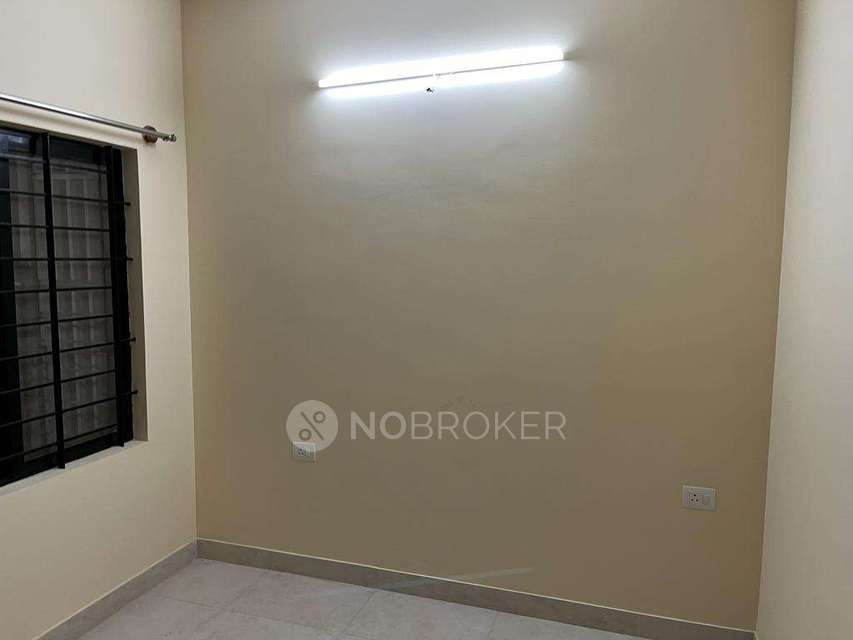 2 BHK House for Rent  In 2nd Block Park