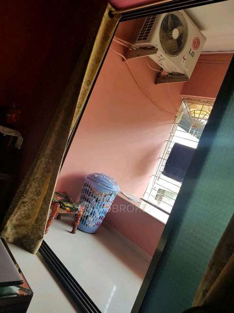 2 BHK Flat In Vrindavan Society For Sale  In Thane West