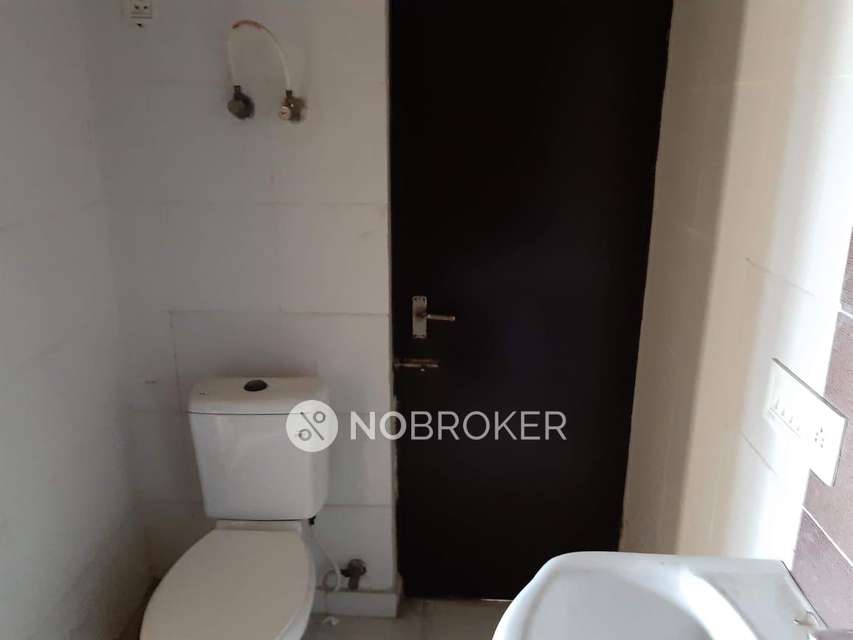 3 BHK Flat In Skytech Merion Residency Ii For Sale  In Crossings Republik