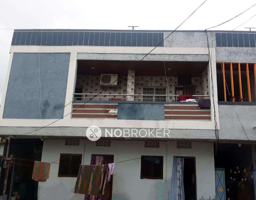 4+ BHK House For Sale  In Bollaram