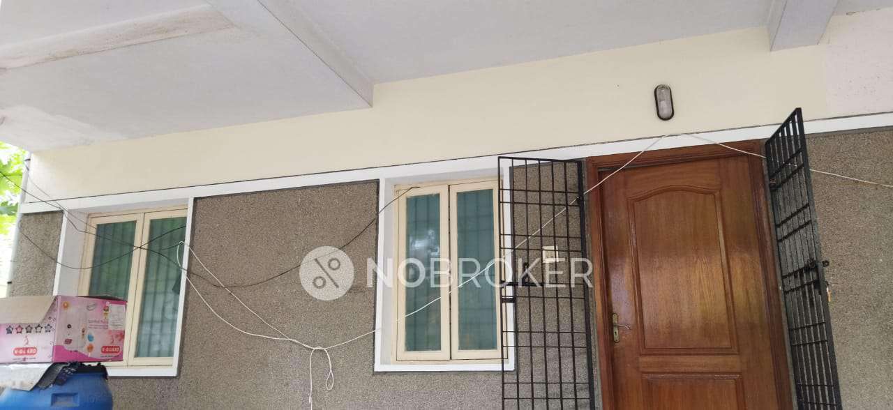 2 BHK Flat In Prashanthi Apartment  For Sale  In  Chromepet