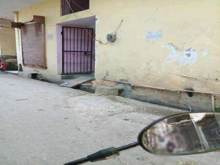 1 RK Flat In Standalone Building  for Rent  In Sector 49