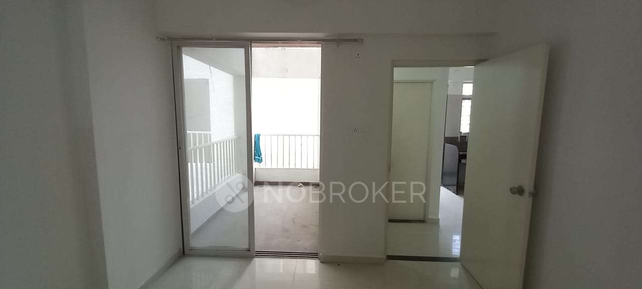 1 BHK Flat In Jhamtani Ace Aastha For Sale  In Charholi Budruk