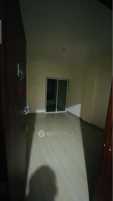 1 BHK Flat In Pv Paradise  for Rent  In Manjri Bk