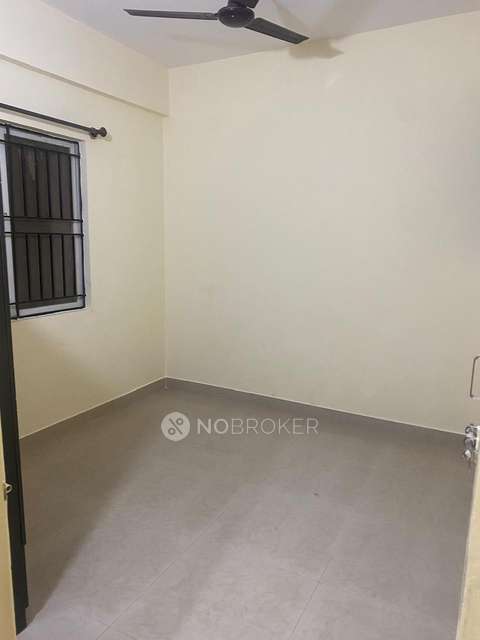 1 BHK Flat In Sreevaru Srivasines For Sale  In Electronic City