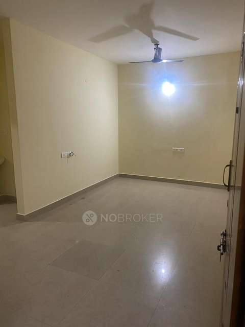 1 BHK Flat In Sreevaru Srivasines For Sale  In Electronic City