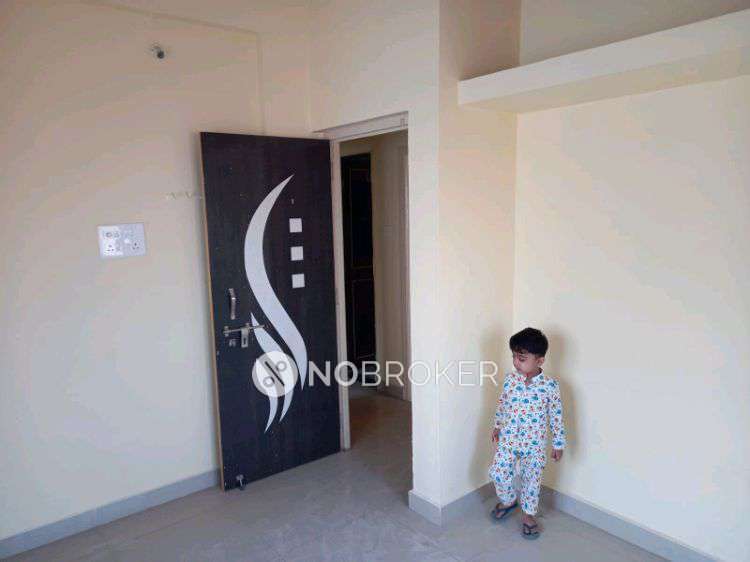 2 BHK Flat In Gurukrupa Building for Rent  In  Kharadi