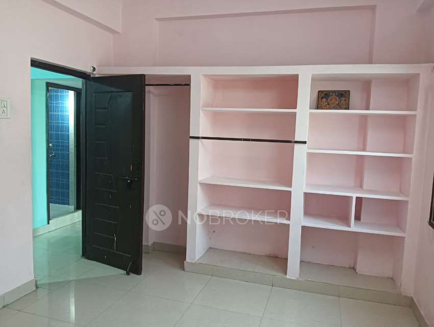 2 BHK Flat In Svlns Sai Nilayam For Sale  In Pragathi Nagar