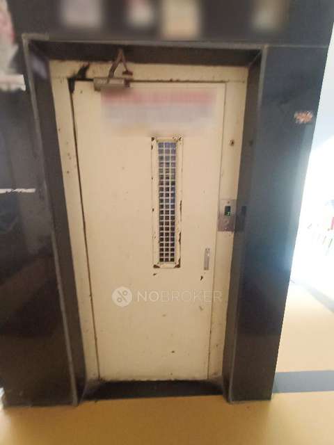 2 BHK Flat In Golden Nest Chs Kandivali For Sale  In Kandivali West