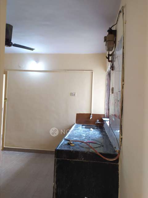 2 BHK Flat In Golden Nest Chs Kandivali For Sale  In Kandivali West