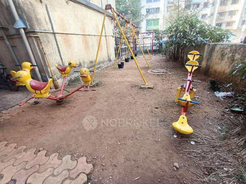 2 BHK Flat In Golden Nest Chs Kandivali For Sale  In Kandivali West