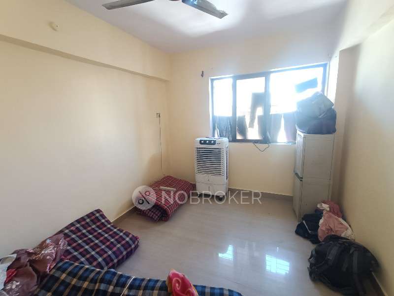 2 BHK Flat In Golden Nest Chs Kandivali For Sale  In Kandivali West