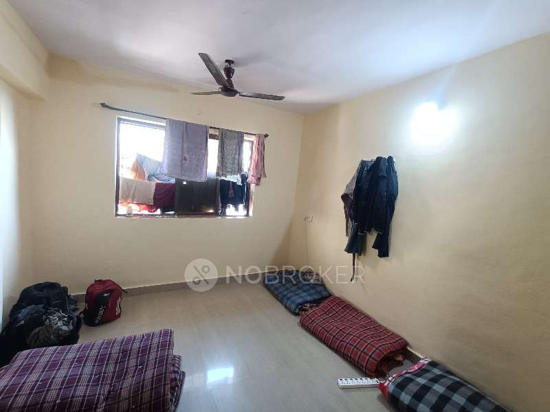 2 BHK Flat In Golden Nest Chs Kandivali For Sale  In Kandivali West