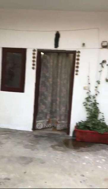 1 BHK House for Rent  In Sector 50