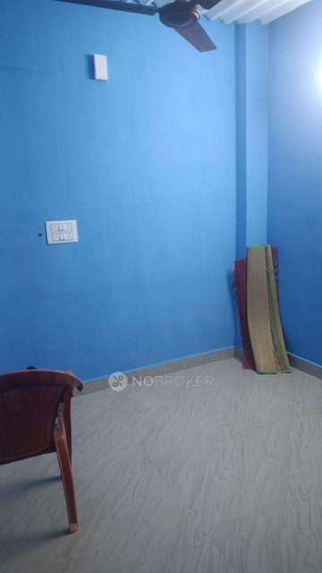 1 BHK Flat In Standalone Building  for Rent  In Ptc Quarters