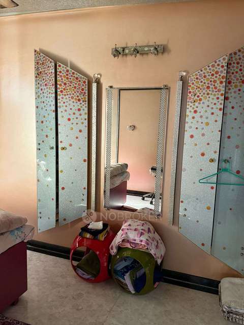 1 BHK Flat In Patel Tower For Sale  In Madanpura