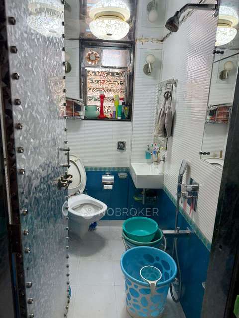 1 BHK Flat In Patel Tower For Sale  In Madanpura