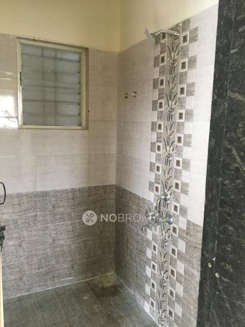 1 BHK Flat In Laxmi Building  For Sale  In Manjri Bk