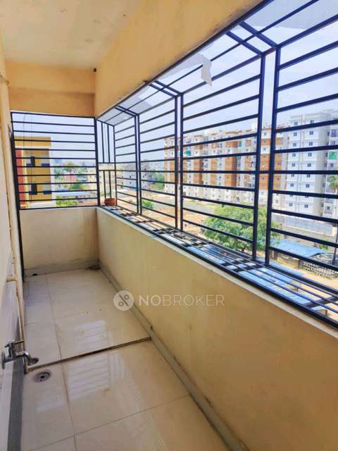 2 BHK Flat In Lake Front Apartment For Sale  In Kapra