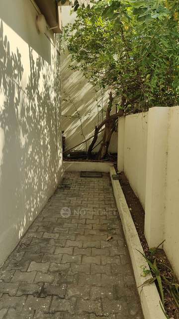 4 BHK House For Sale  In  Perungudi