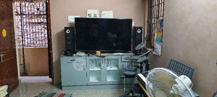 2 BHK Flat In Krishna Flats For Sale  In West Mambalam