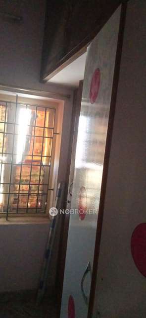 2 BHK Flat In Anirudha Apartment For Sale  In Selaiyur