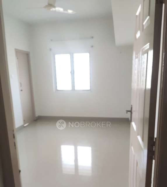 3 BHK Flat In Tejas Lake View Homes For Sale  In Siruseri