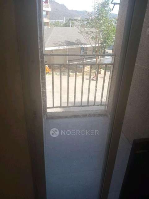 1 RK Flat In Akshar Emperia Garden For Sale  In Rasayani