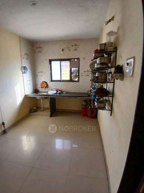 Single Room for Female In 2 BHK  In Akurdi