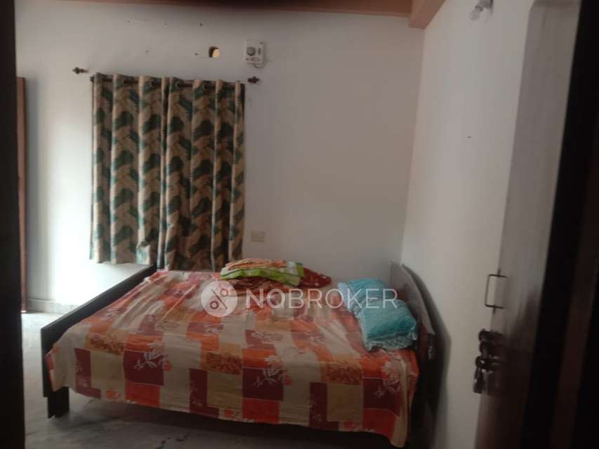 2 BHK Flat In Laxmi Nivas, Kondapur For Sale  In Kondapur