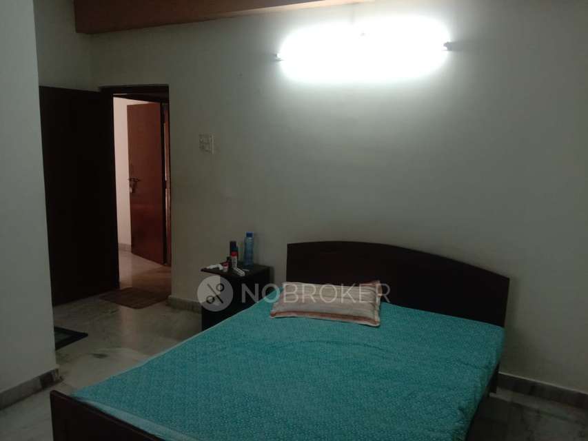2 BHK Flat In Laxmi Nivas, Kondapur For Sale  In Kondapur