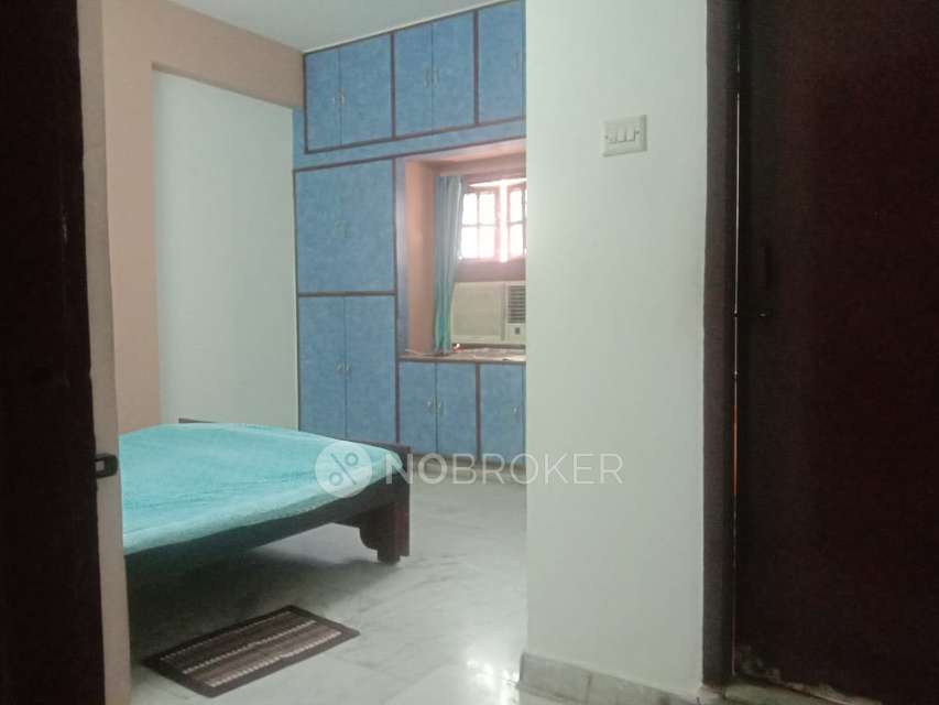 2 BHK Flat In Laxmi Nivas, Kondapur For Sale  In Kondapur