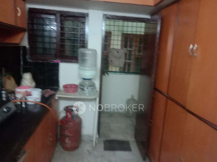 2 BHK Flat In Laxmi Nivas, Kondapur For Sale  In Kondapur