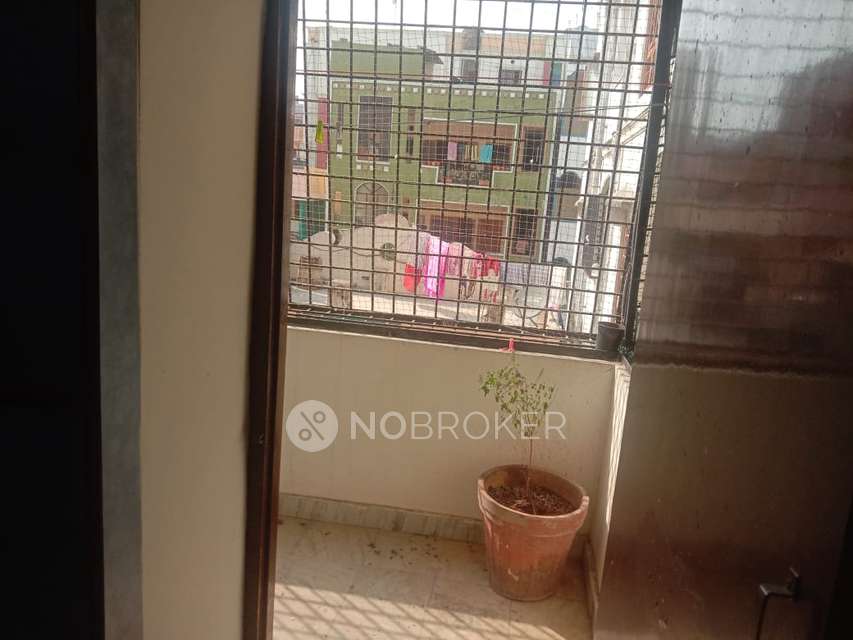 2 BHK Flat In Laxmi Nivas, Kondapur For Sale  In Kondapur