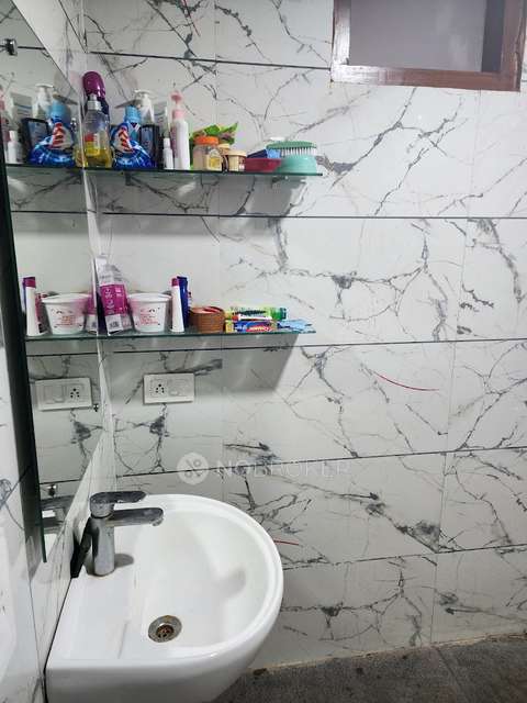 PG for Girls in Sector 38