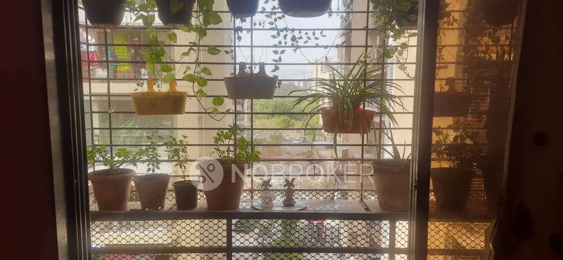 1 BHK Flat In Ravriya Swami Narayan Complex For Sale  In Karanjade